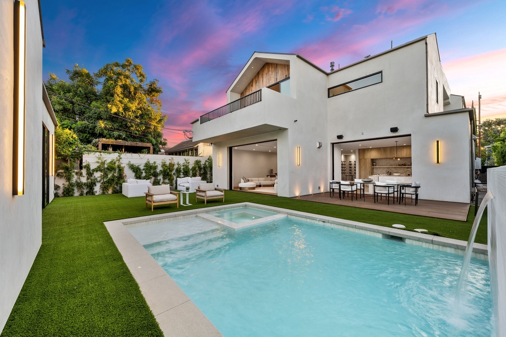 casa moderna piscina amplia calida